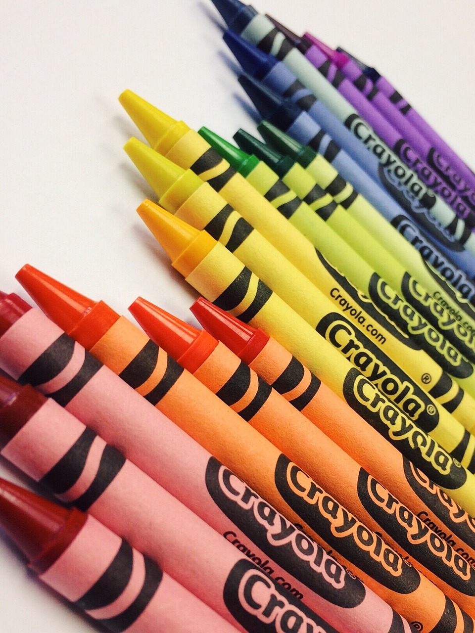 crayons, rainbow, drawing-2675687.jpg